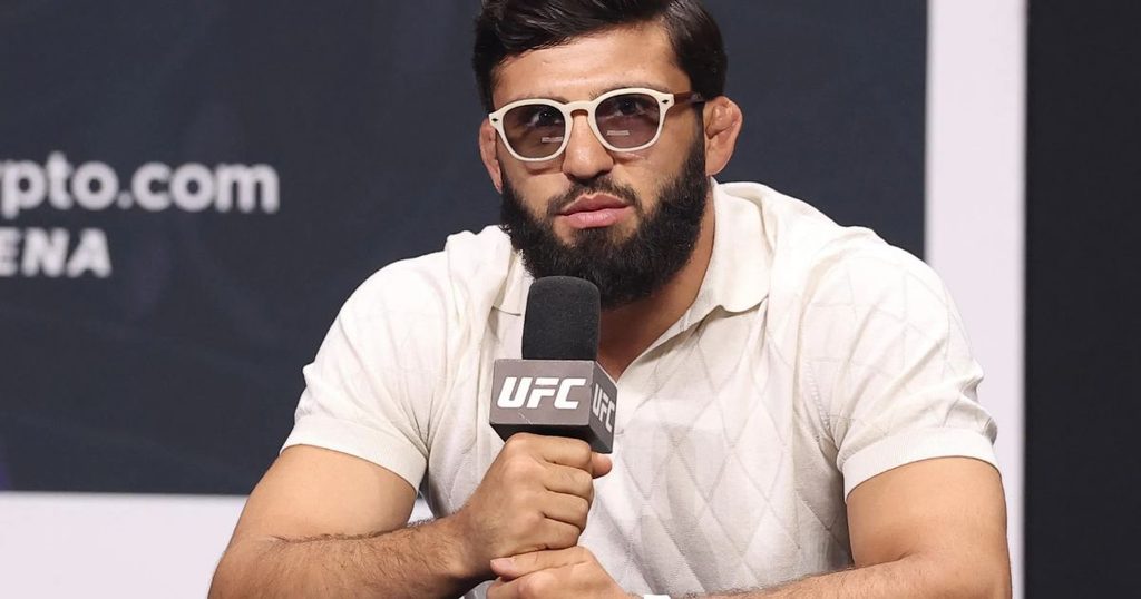 Arman Tsarukyan UFC lightweight fighter biography and career